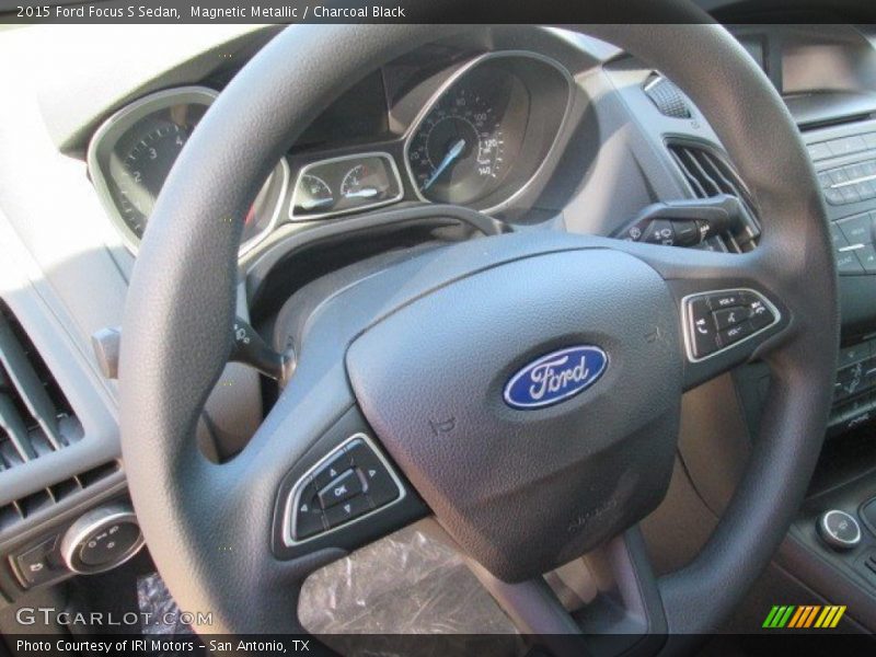 Magnetic Metallic / Charcoal Black 2015 Ford Focus S Sedan