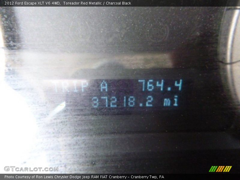 Toreador Red Metallic / Charcoal Black 2012 Ford Escape XLT V6 4WD