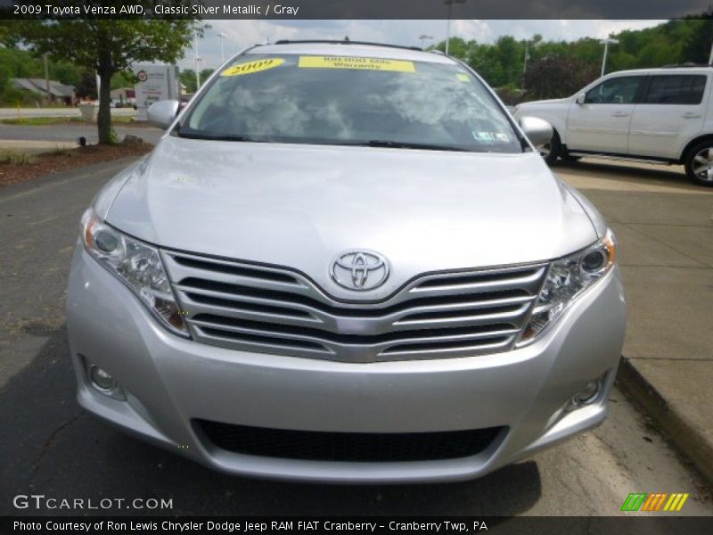 Classic Silver Metallic / Gray 2009 Toyota Venza AWD