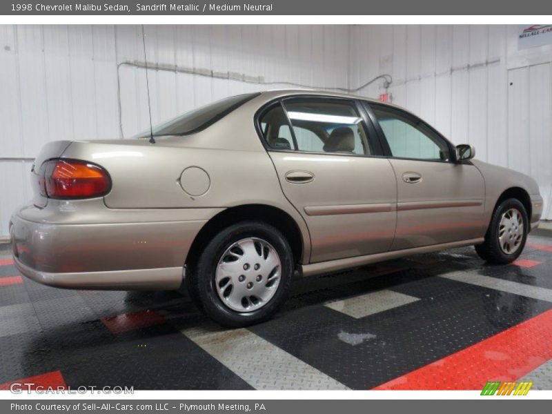 Sandrift Metallic / Medium Neutral 1998 Chevrolet Malibu Sedan