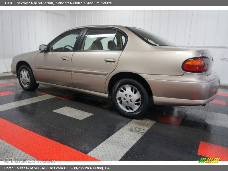Sandrift Metallic / Medium Neutral 1998 Chevrolet Malibu Sedan