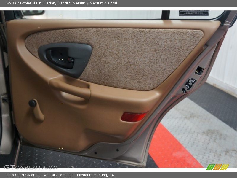 Sandrift Metallic / Medium Neutral 1998 Chevrolet Malibu Sedan