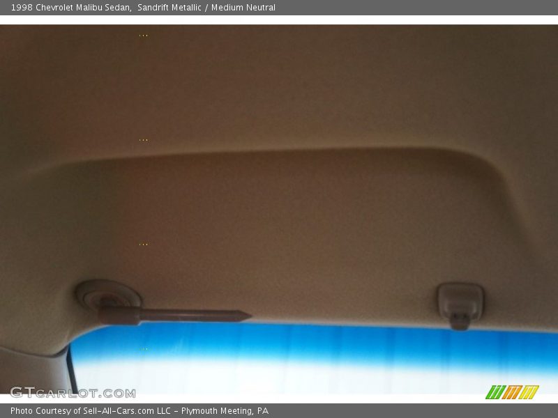 Sandrift Metallic / Medium Neutral 1998 Chevrolet Malibu Sedan