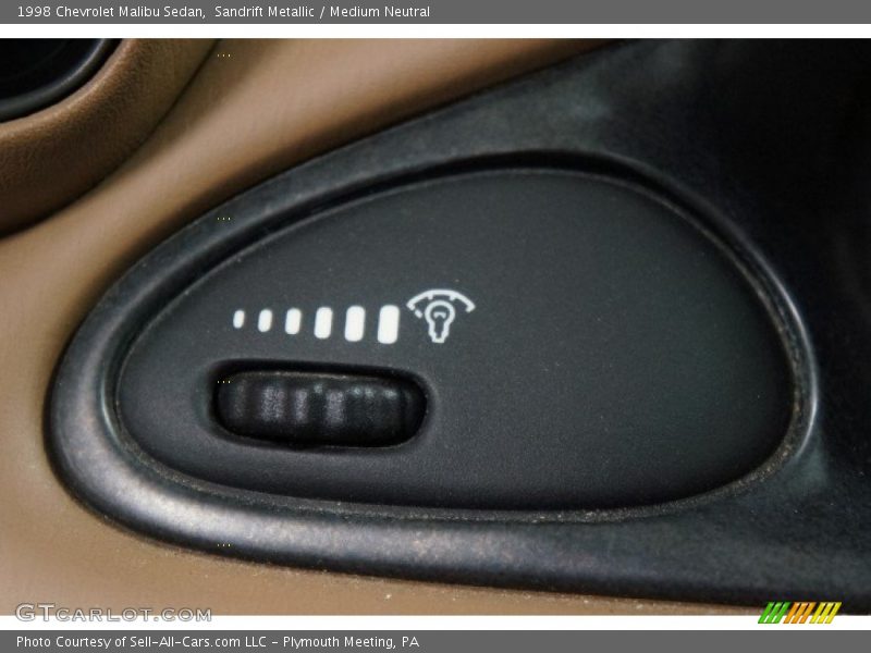 Sandrift Metallic / Medium Neutral 1998 Chevrolet Malibu Sedan