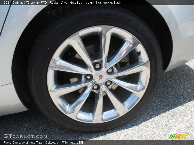 Radiant Silver Metallic / Medium Titanium/Jet Black 2014 Cadillac XTS Luxury FWD