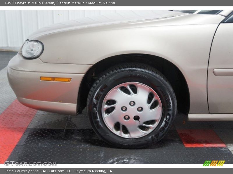 Sandrift Metallic / Medium Neutral 1998 Chevrolet Malibu Sedan