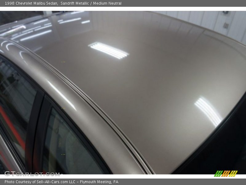 Sandrift Metallic / Medium Neutral 1998 Chevrolet Malibu Sedan