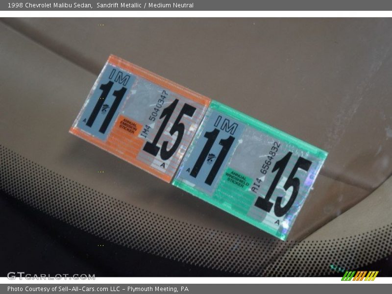 Sandrift Metallic / Medium Neutral 1998 Chevrolet Malibu Sedan