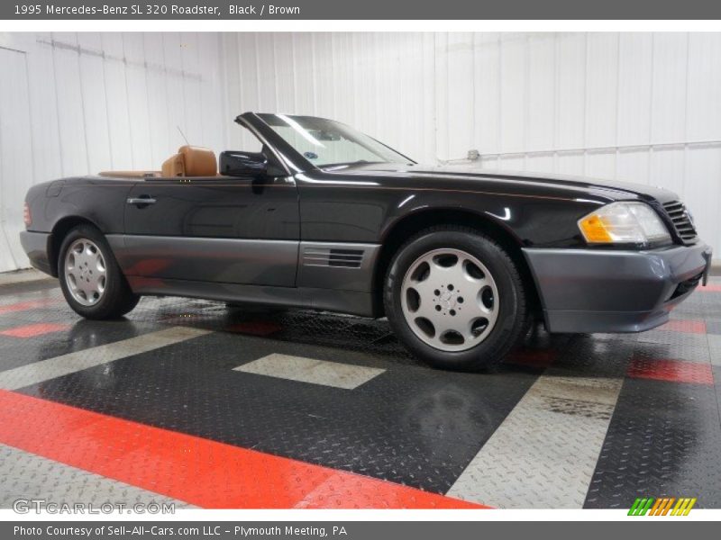 Black / Brown 1995 Mercedes-Benz SL 320 Roadster