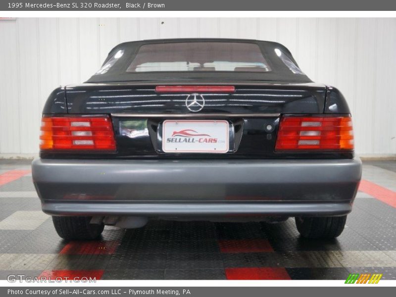 Black / Brown 1995 Mercedes-Benz SL 320 Roadster