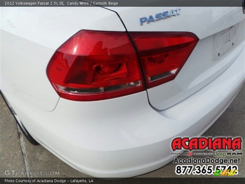 Candy White / Cornsilk Beige 2012 Volkswagen Passat 2.5L SE