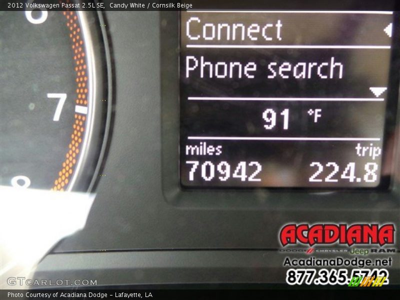 Candy White / Cornsilk Beige 2012 Volkswagen Passat 2.5L SE