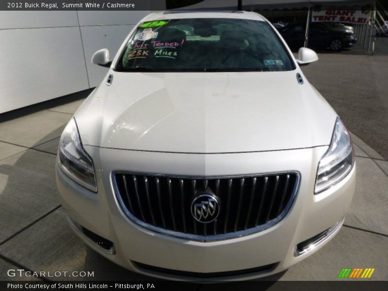 Summit White / Cashmere 2012 Buick Regal