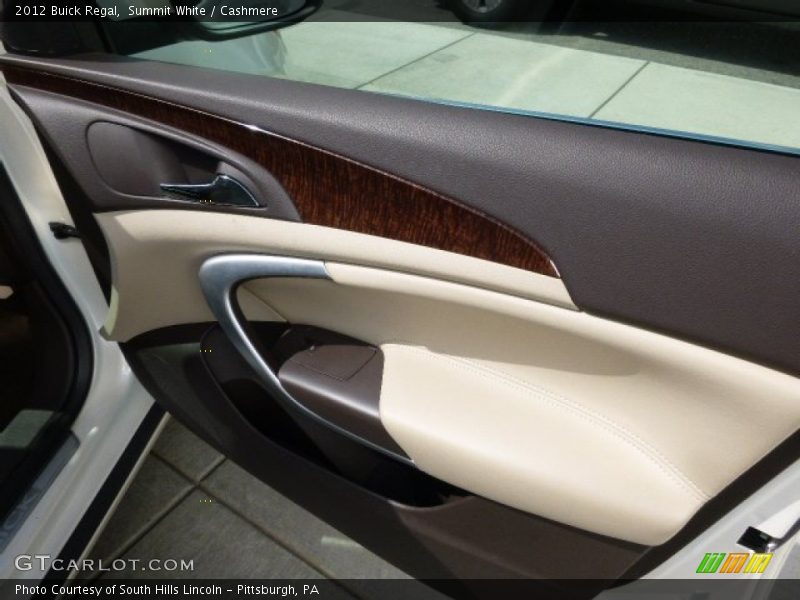 Summit White / Cashmere 2012 Buick Regal