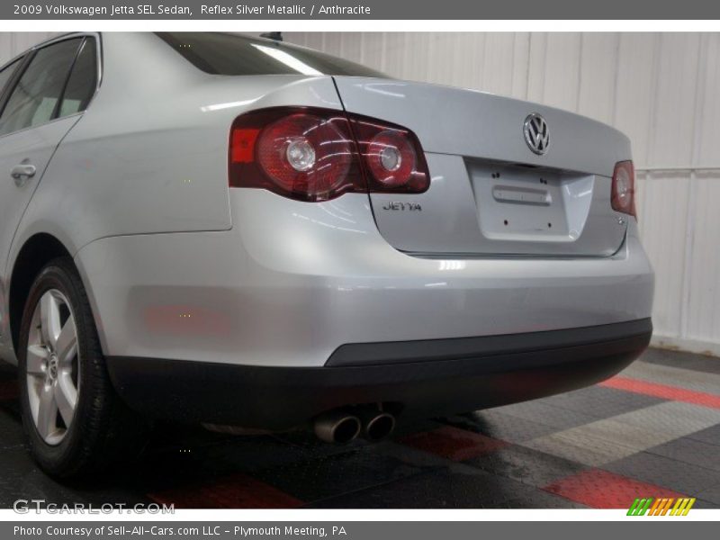 Reflex Silver Metallic / Anthracite 2009 Volkswagen Jetta SEL Sedan