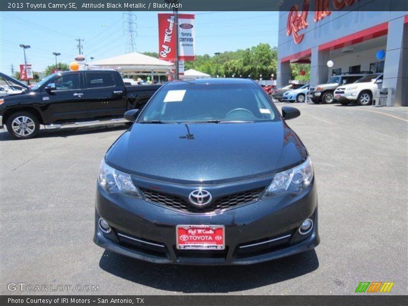 Attitude Black Metallic / Black/Ash 2013 Toyota Camry SE