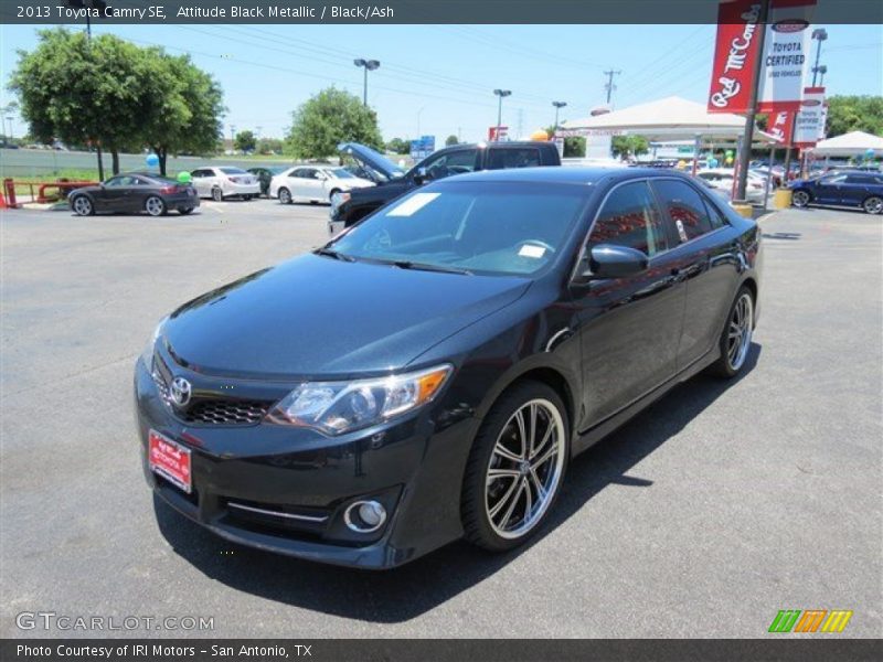 Attitude Black Metallic / Black/Ash 2013 Toyota Camry SE