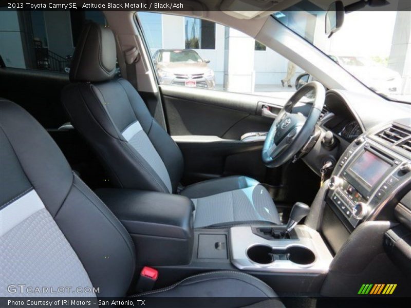 Attitude Black Metallic / Black/Ash 2013 Toyota Camry SE