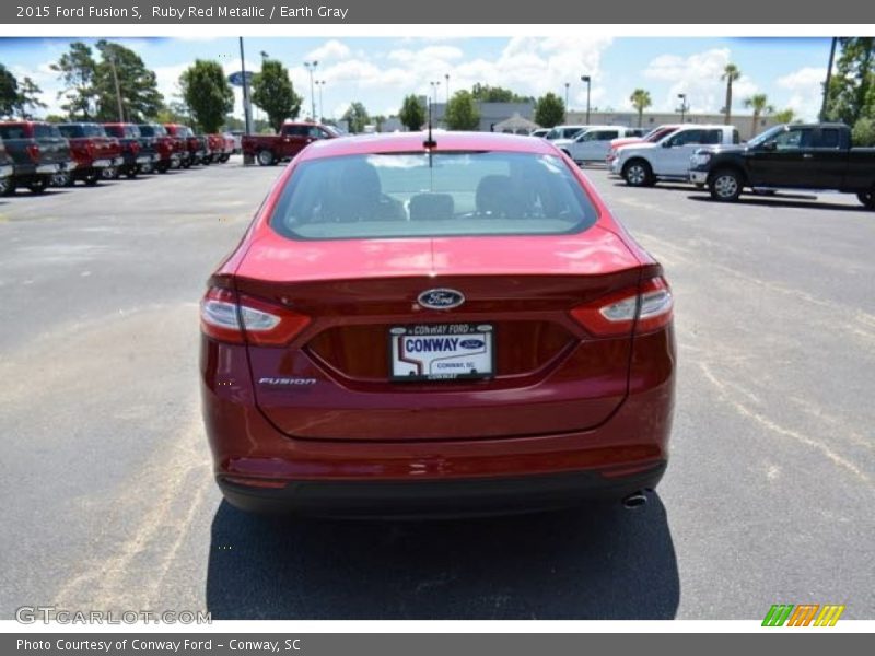 Ruby Red Metallic / Earth Gray 2015 Ford Fusion S