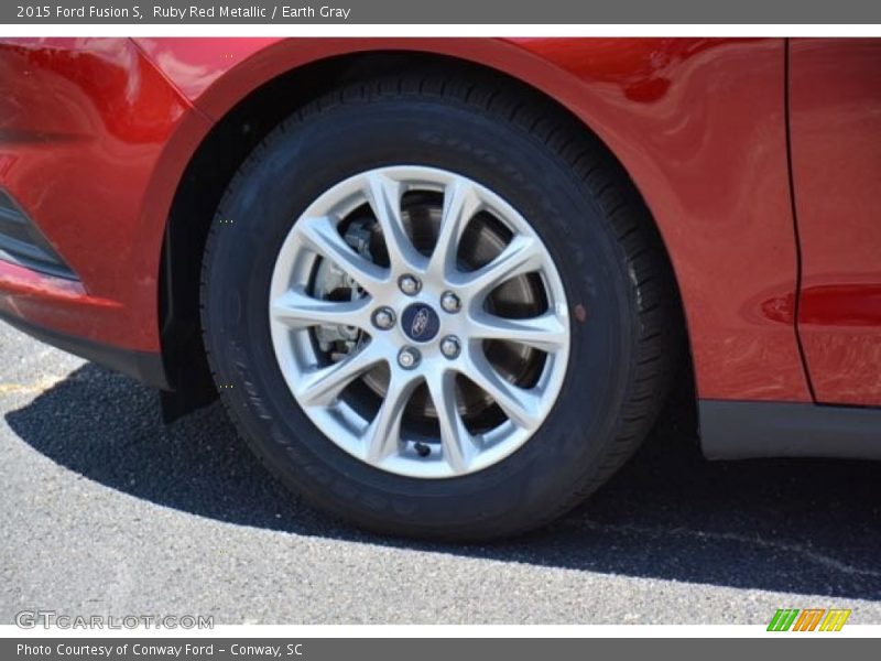 Ruby Red Metallic / Earth Gray 2015 Ford Fusion S
