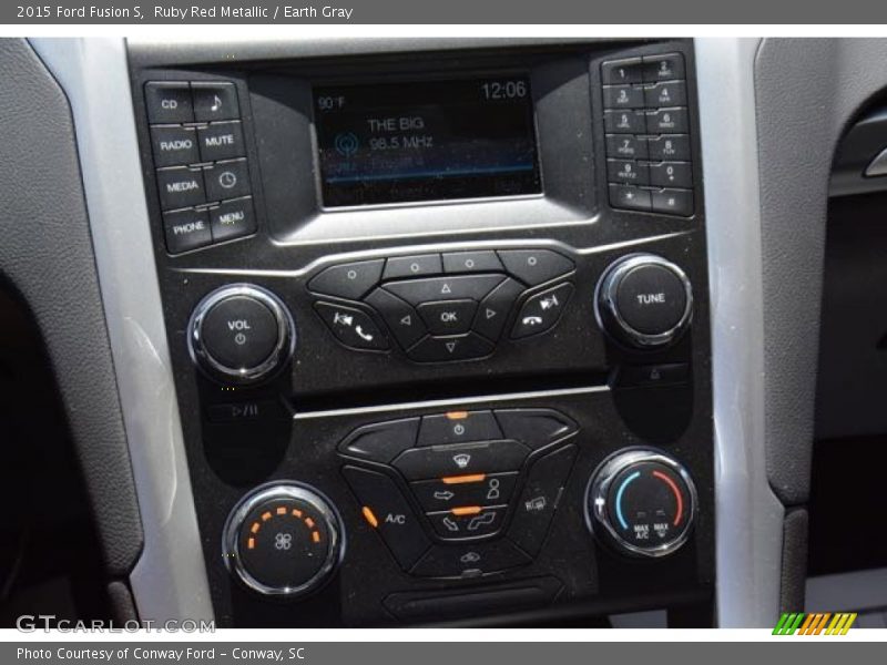 Ruby Red Metallic / Earth Gray 2015 Ford Fusion S