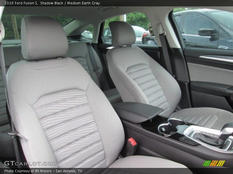 Shadow Black / Medium Earth Gray 2016 Ford Fusion S