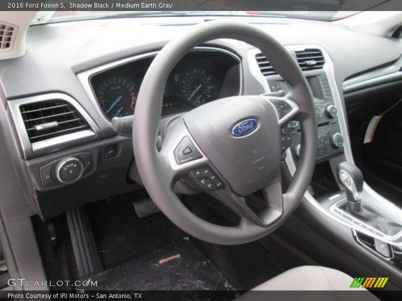Shadow Black / Medium Earth Gray 2016 Ford Fusion S
