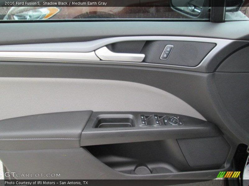 Shadow Black / Medium Earth Gray 2016 Ford Fusion S