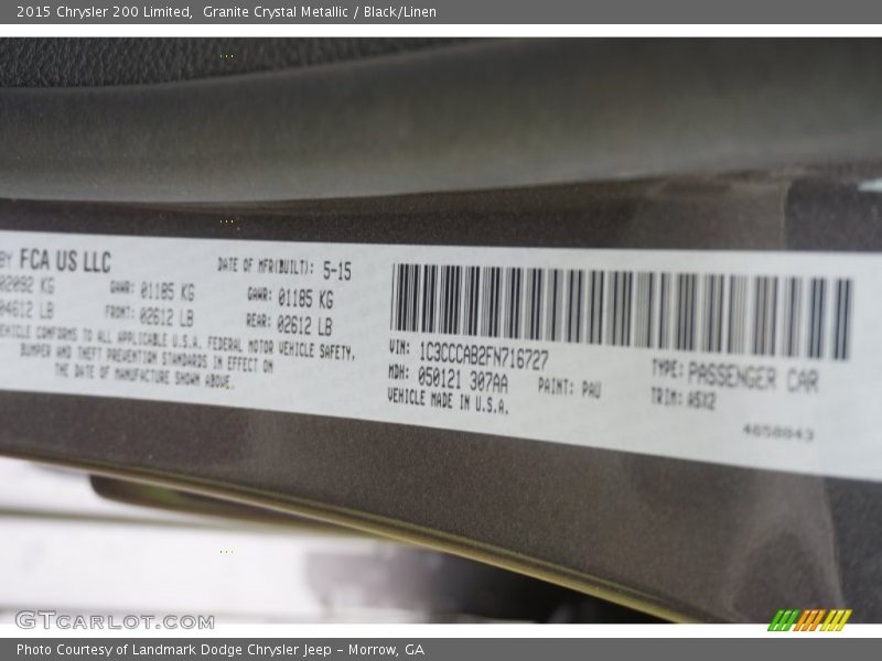 Granite Crystal Metallic / Black/Linen 2015 Chrysler 200 Limited