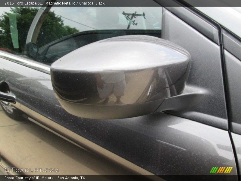 Magnetic Metallic / Charcoal Black 2015 Ford Escape SE