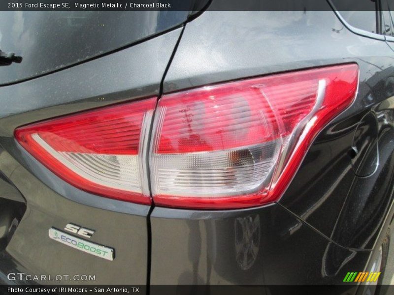 Magnetic Metallic / Charcoal Black 2015 Ford Escape SE