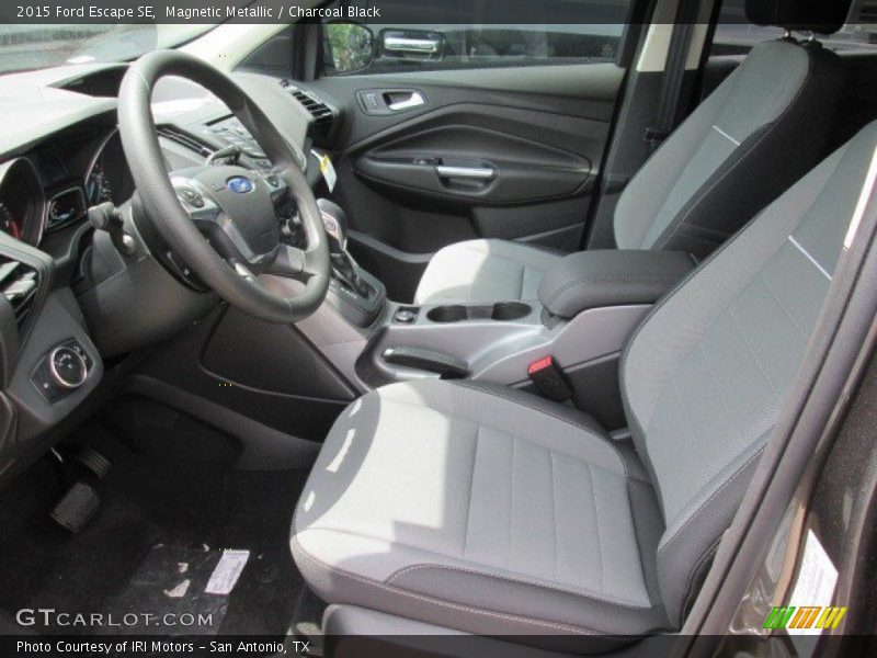 Magnetic Metallic / Charcoal Black 2015 Ford Escape SE