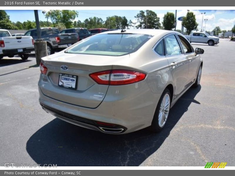 Tectonic Metallic / Dune 2016 Ford Fusion SE