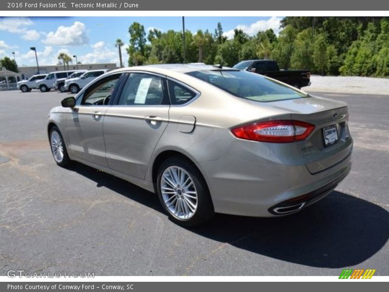 Tectonic Metallic / Dune 2016 Ford Fusion SE