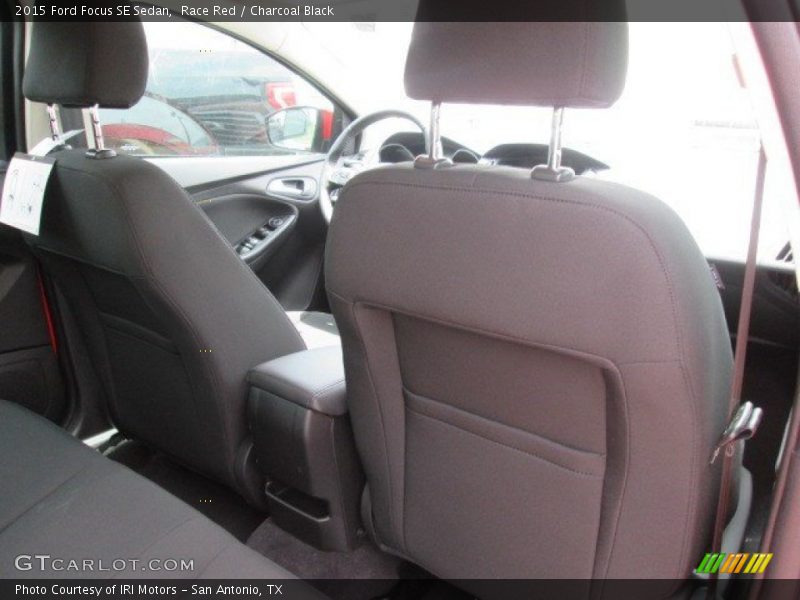 Race Red / Charcoal Black 2015 Ford Focus SE Sedan
