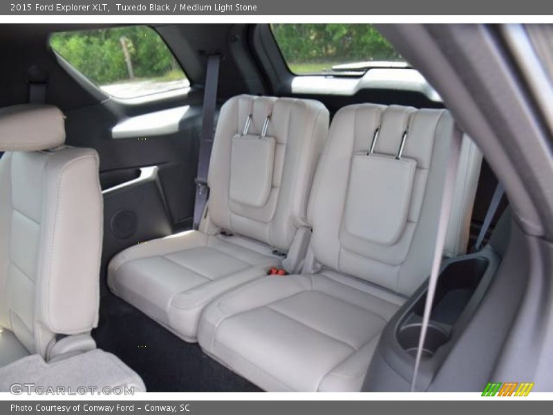 Tuxedo Black / Medium Light Stone 2015 Ford Explorer XLT