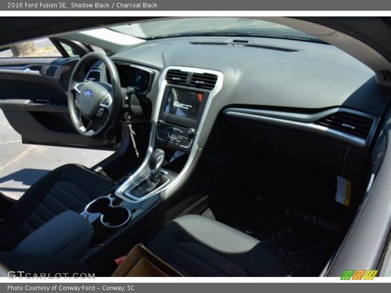 Shadow Black / Charcoal Black 2016 Ford Fusion SE