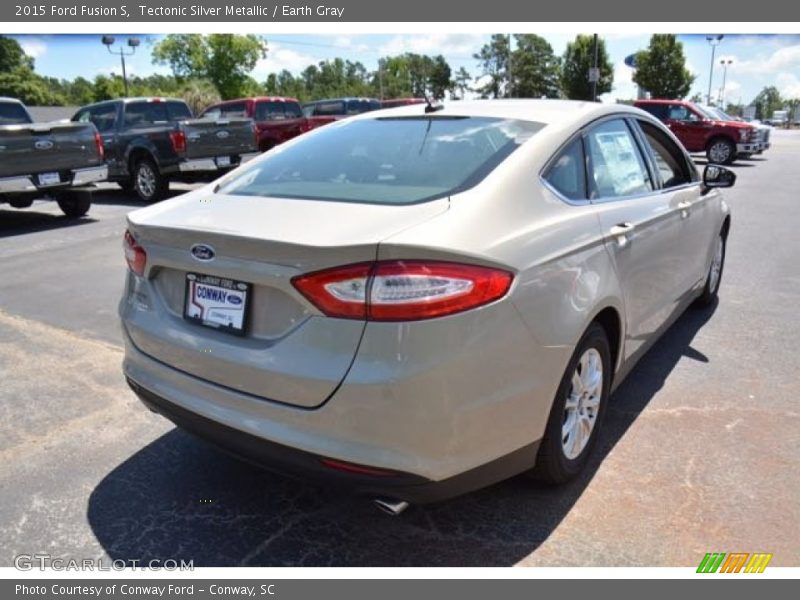 Tectonic Silver Metallic / Earth Gray 2015 Ford Fusion S
