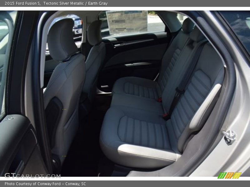 Tectonic Silver Metallic / Earth Gray 2015 Ford Fusion S