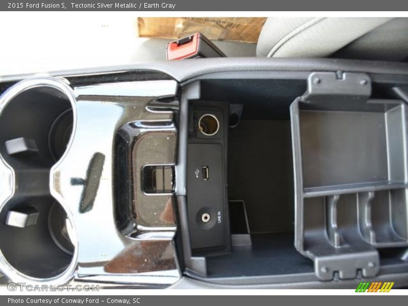 Tectonic Silver Metallic / Earth Gray 2015 Ford Fusion S