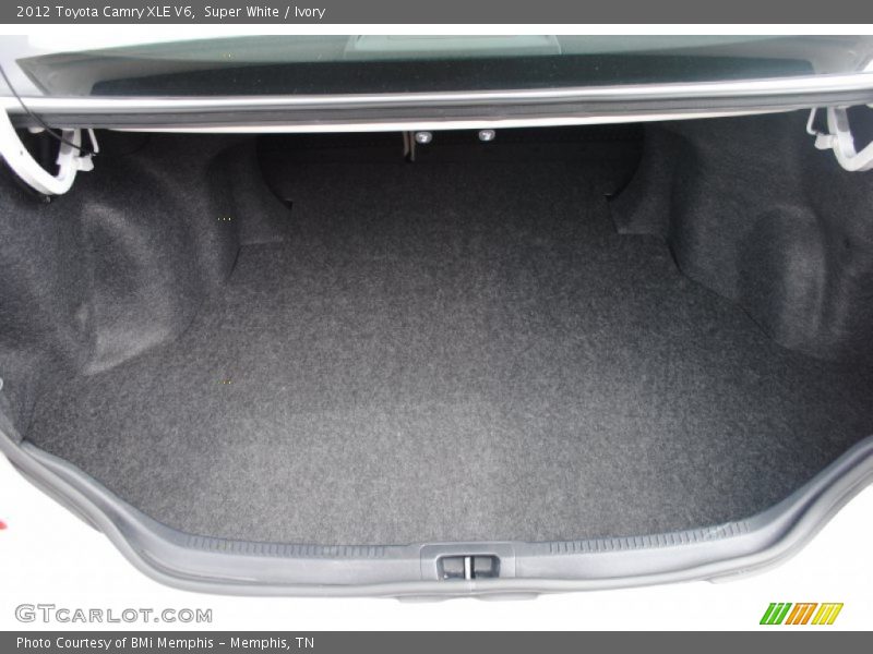 Super White / Ivory 2012 Toyota Camry XLE V6