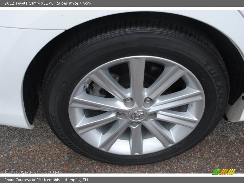 Super White / Ivory 2012 Toyota Camry XLE V6