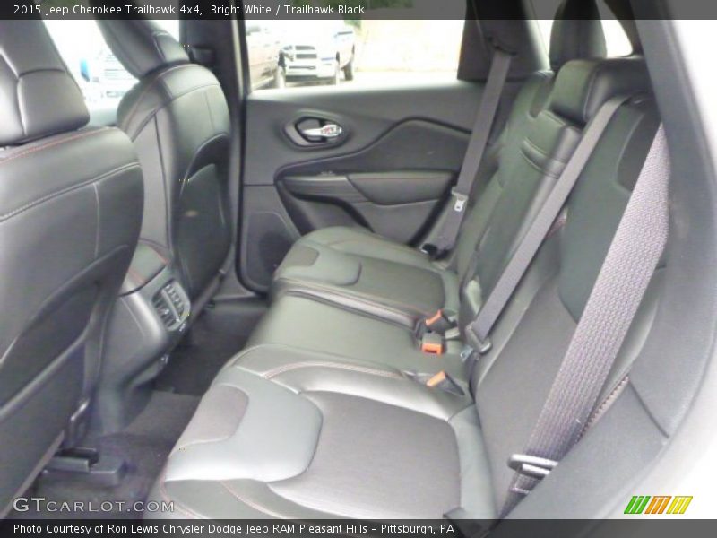 Bright White / Trailhawk Black 2015 Jeep Cherokee Trailhawk 4x4