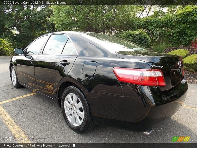 Black / Bisque 2009 Toyota Camry XLE V6
