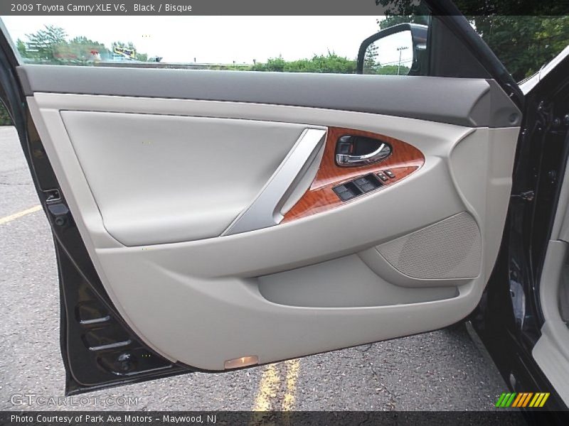 Black / Bisque 2009 Toyota Camry XLE V6
