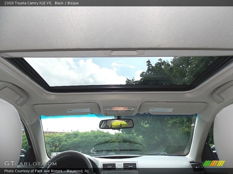 Black / Bisque 2009 Toyota Camry XLE V6