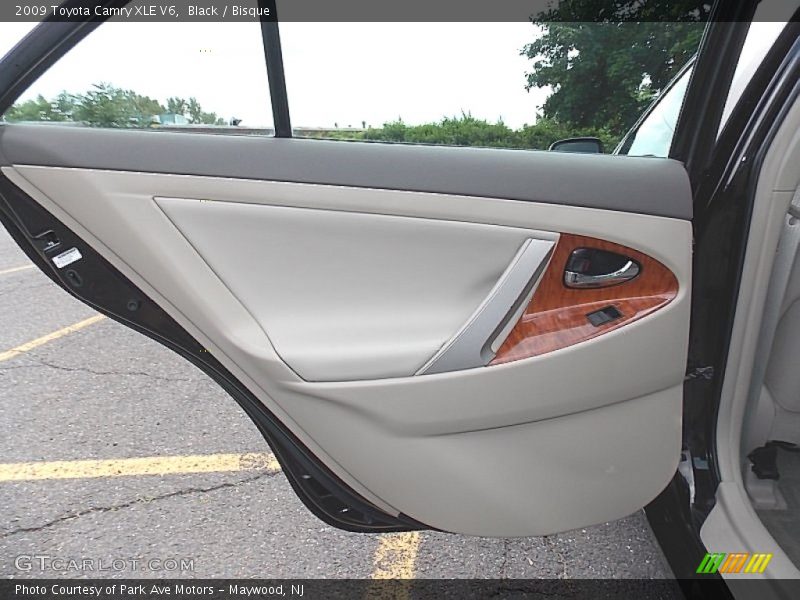 Black / Bisque 2009 Toyota Camry XLE V6