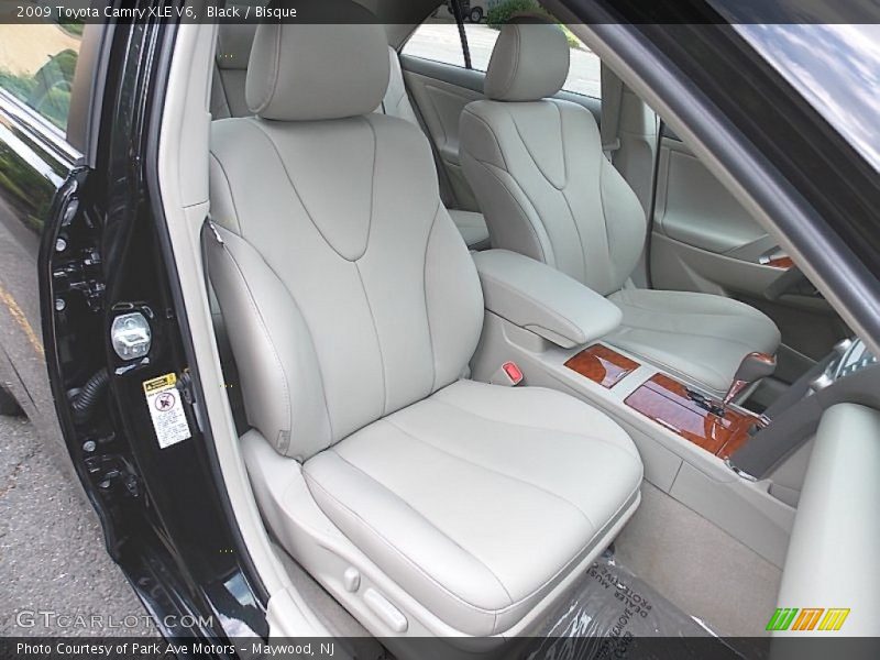 Black / Bisque 2009 Toyota Camry XLE V6