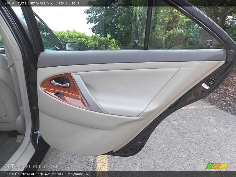 Black / Bisque 2009 Toyota Camry XLE V6