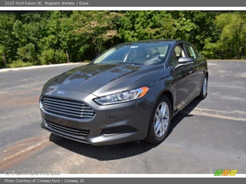 Magnetic Metallic / Dune 2015 Ford Fusion SE